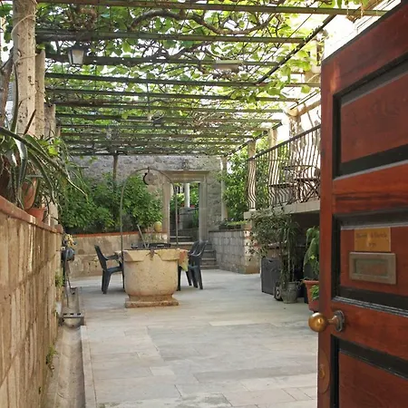Old Town Garden